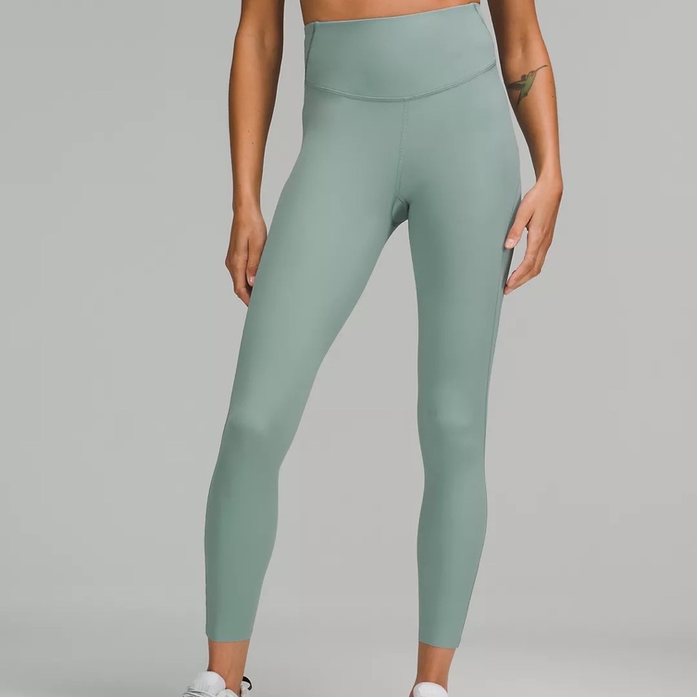 Lululemon Base Pace High-Rise Running Tight legging 25” misty glade
